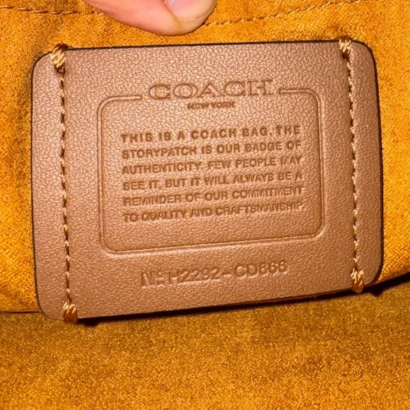 Coach Klare crossbody purse - Picture 5 of 7
